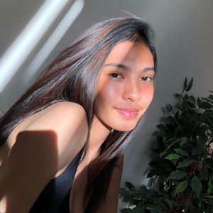 Meet your Posher, Trisha mae